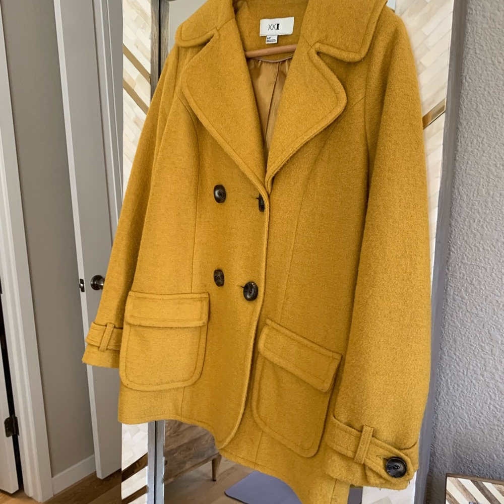 Yellow pea coat